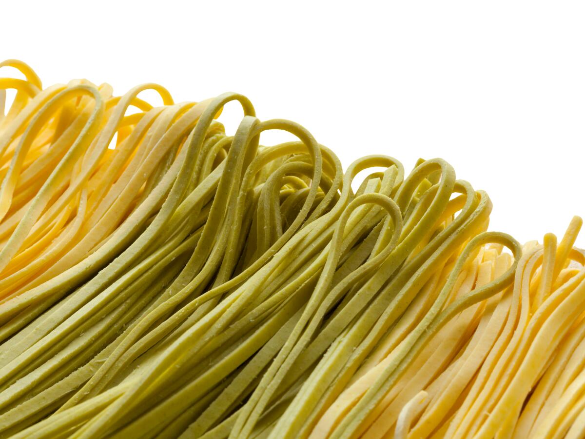 foto 1 TAGLIATELLE PAGLIA E FIENO ALL UOVO 400 GR